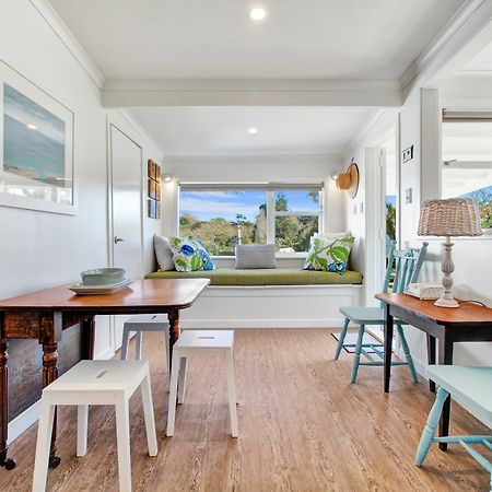 The Little Blue Bach In Oneroa Village By Waiheke Unlimited Exterior photo