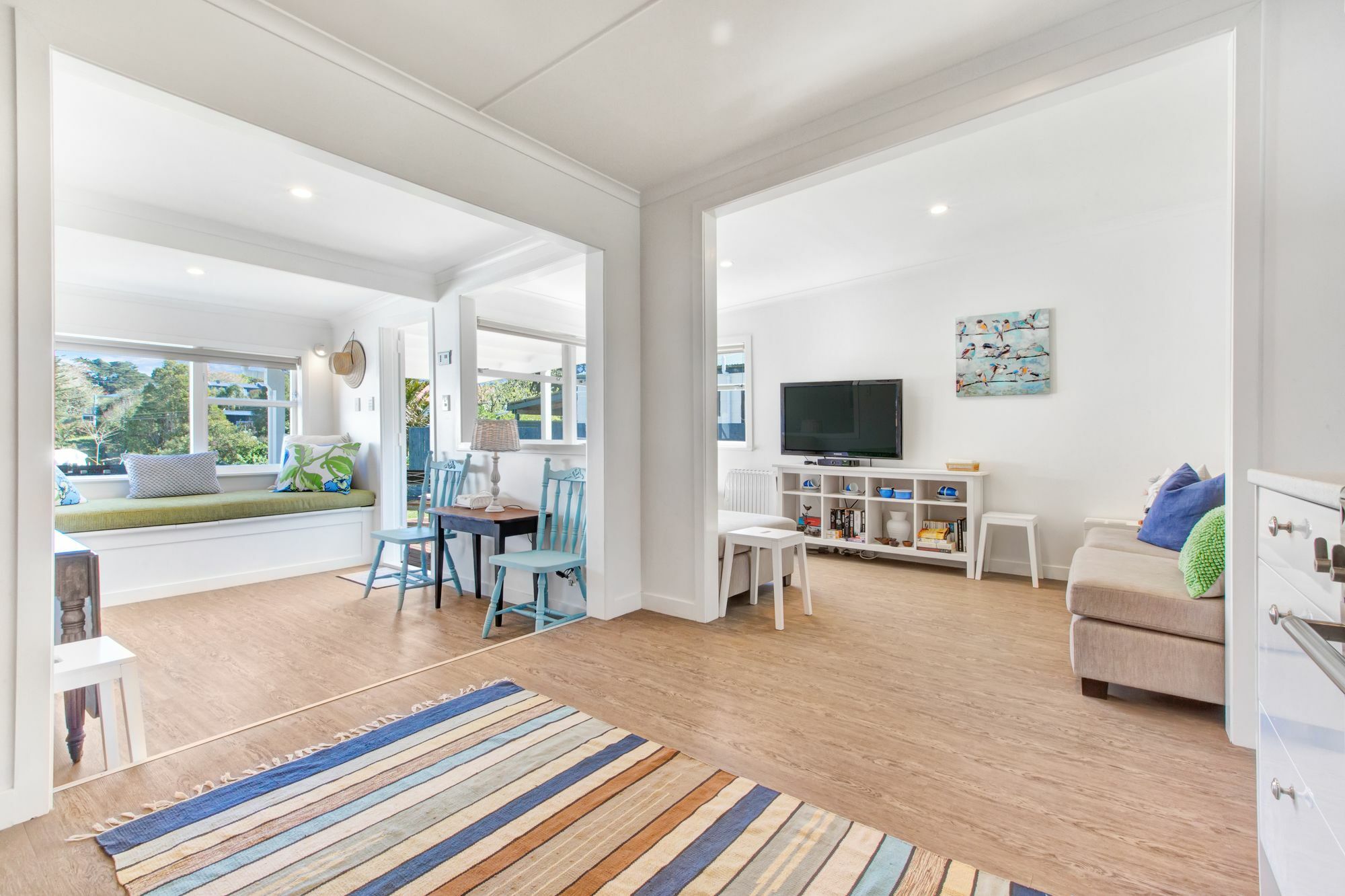 The Little Blue Bach In Oneroa Village By Waiheke Unlimited Exterior photo