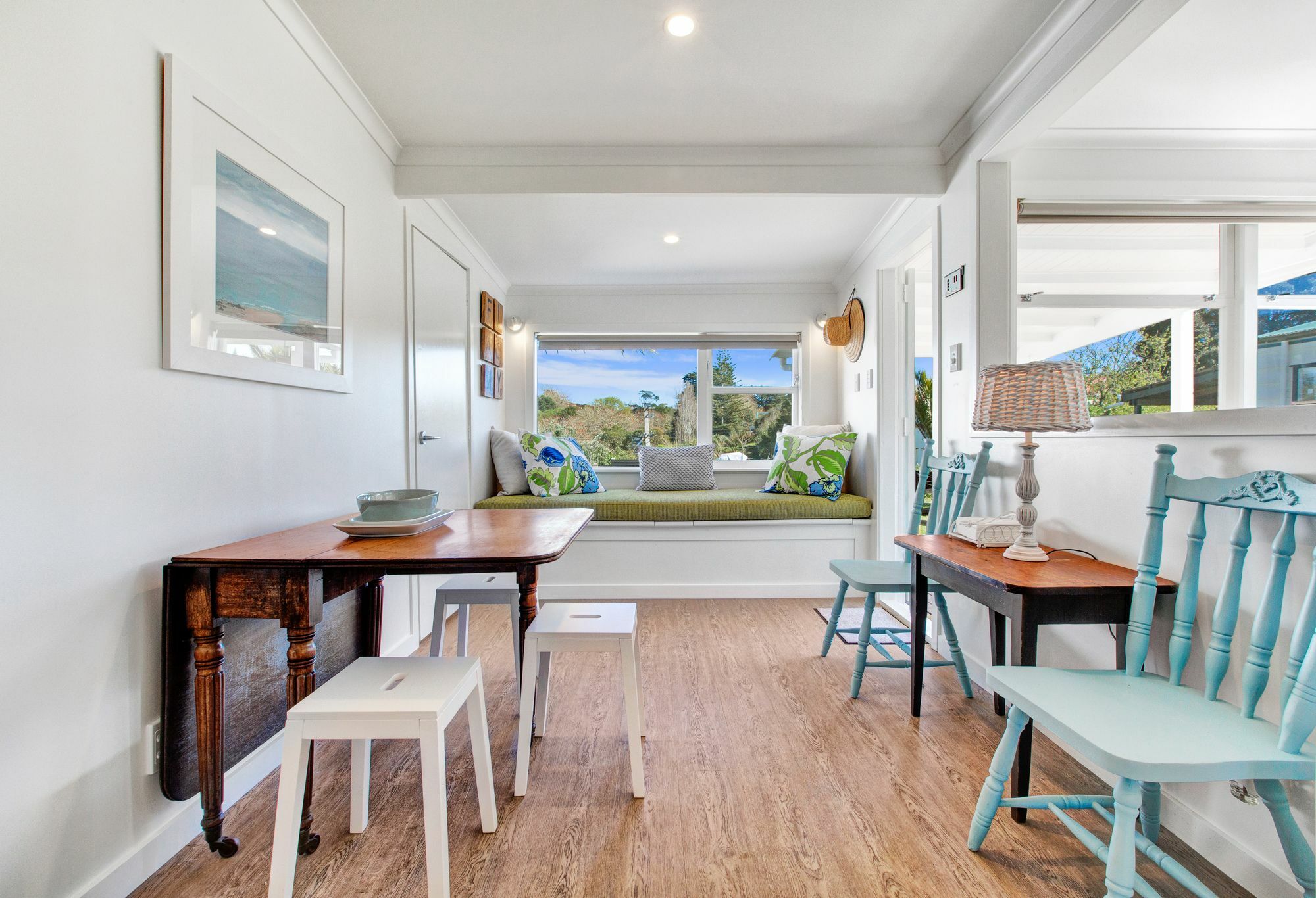 The Little Blue Bach In Oneroa Village By Waiheke Unlimited Exterior photo